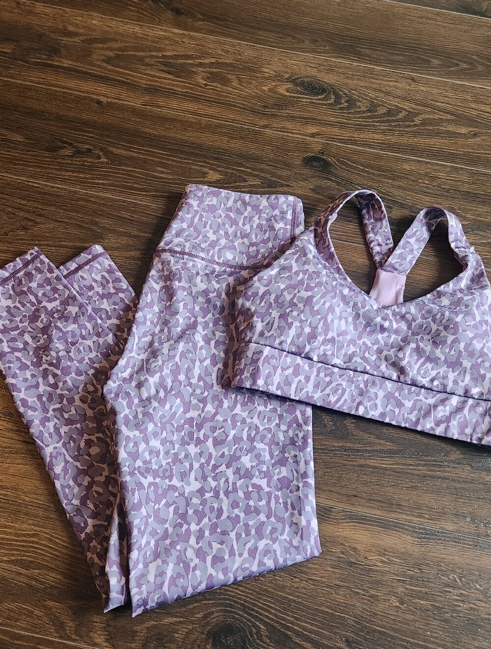 Women's Kyodan Mauve Animal-Print High-Waist Leggings & Sports Bra Set